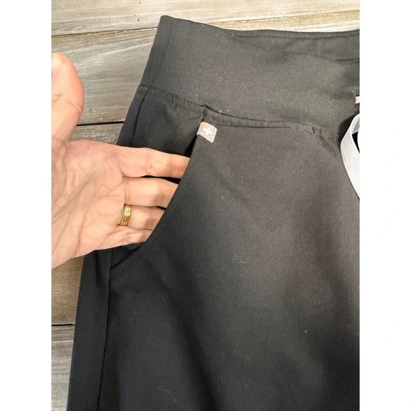 FIGS Zamora Jogger Scrub Pants Womens Black FIONx Slim Fit Cargo Pocket Small - Picture 7 of 11